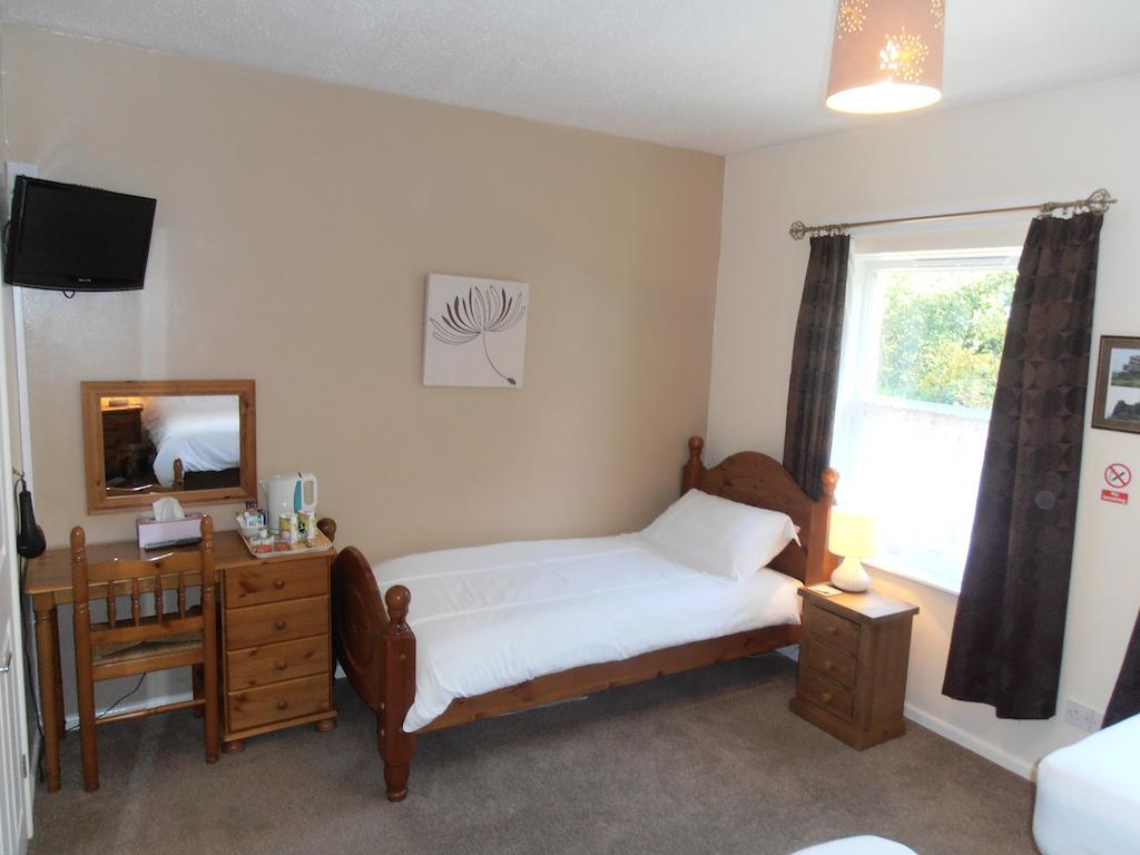 Meadowlea Guest House Okehampton Oda fotoğraf